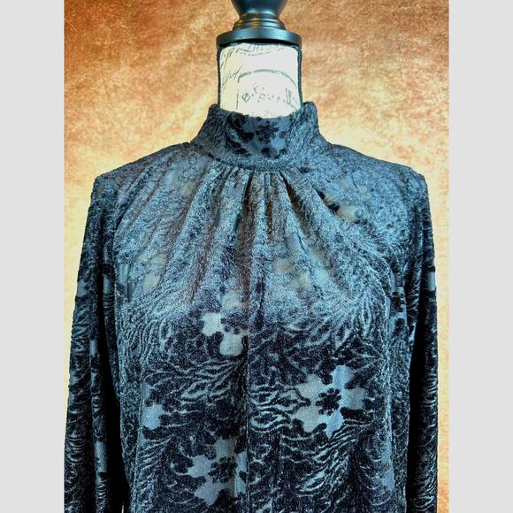 1. State High Neck Open Back Long Sleeve Blouse Rich Black M - Picture 11 of 16